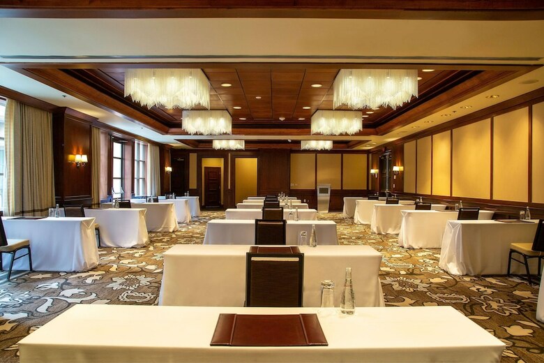 Hotel Intercontinental Toronto Yorkville