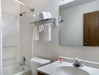 Motel Super 8 Nampa Idaho