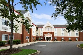 Hotel Hawthorn Suites By Wyndham Chicago - Hoffman Estates