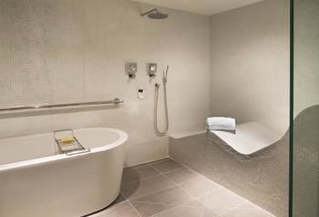 Hotel Le M�ridien Chicago - Oakbrook Center