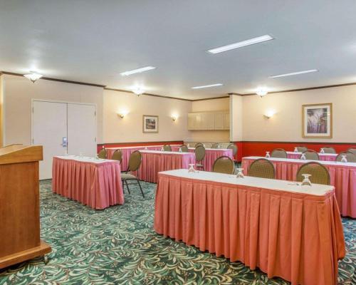 Hotel Clarion Inn South Holland