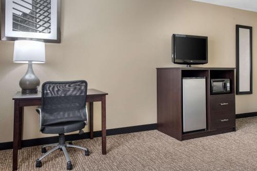 Hotel Quality Inn & Suites Lebanon I-65