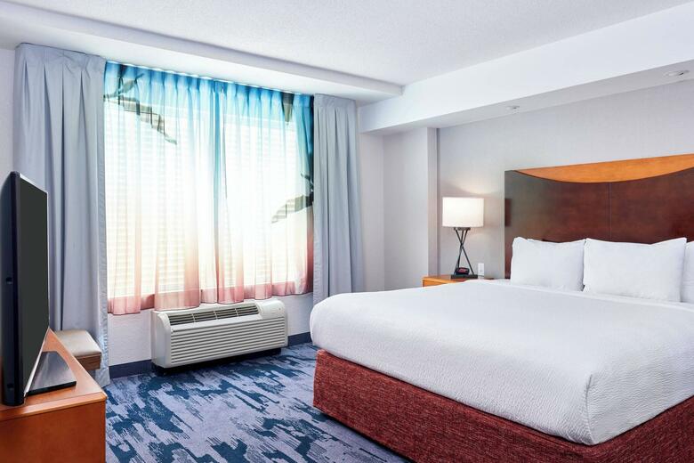 Hotel Fairfield Inn Suites Indianapolis Downtown