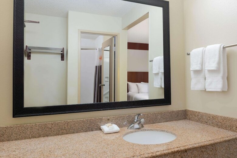 Hotel La Quinta Inn & Suites Savannah - Southside