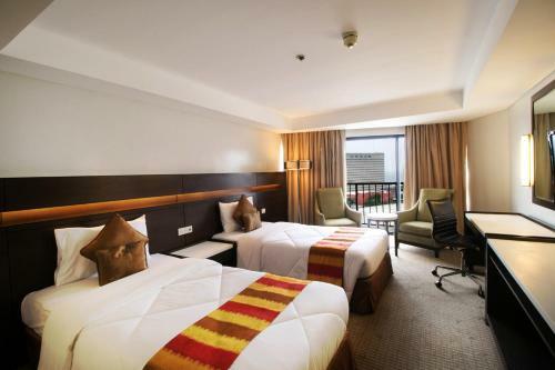 Hotel The Century Park