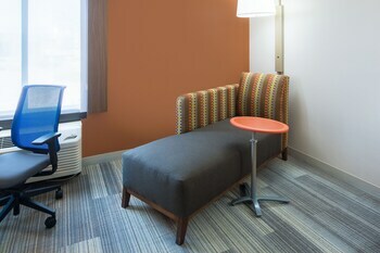 Hotel Holiday Inn Express Cedar Rapids - Collins Road