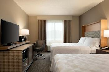 Holiday Inn Hotel & Suites Council Bluffs
