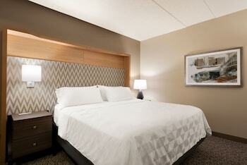 Holiday Inn Hotel & Suites Council Bluffs