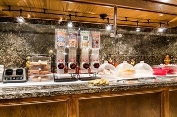 Hotel Clarion Inn Garden City