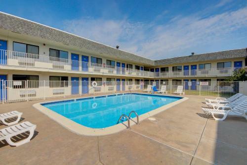 Motel 6 Wichita Airport