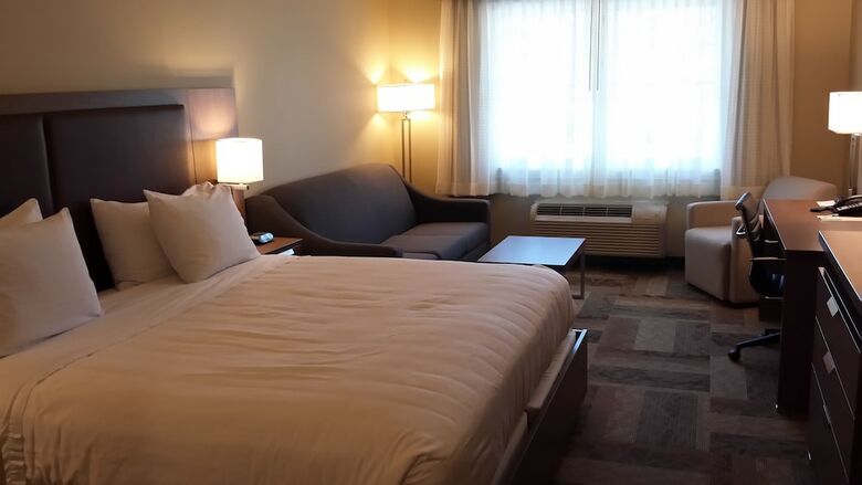 Hotel Belfast Harbor Inn