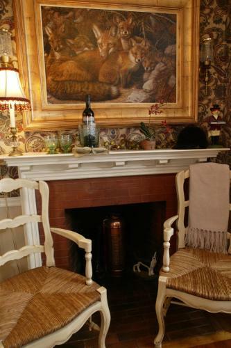 Posada Hartstone Inn & Hideaway