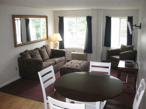 Hotel Grand Beach Inn