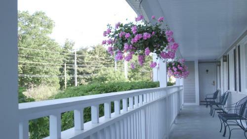 Hotel Meadowmere Resort