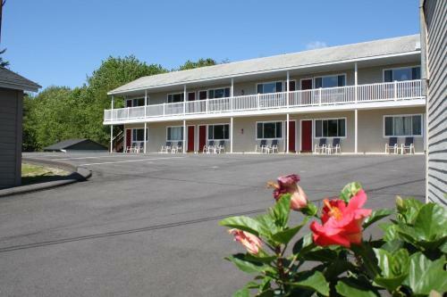 Posada Coast Village Inn And Cottages