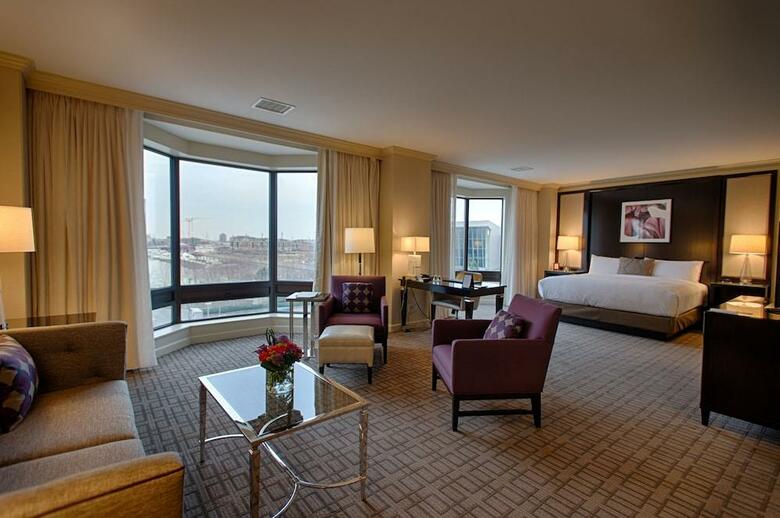 Hotel Royal Sonesta Harbor Court Baltimore