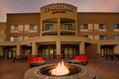 Hotel Courtyard Waldorf