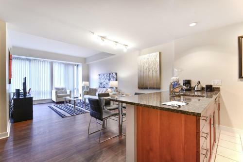 Luxury Apartments Steps Away From Massachusetts General Hospital