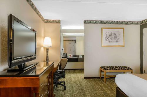 Hotel Quality Inn & Suites - Boston/lexington
