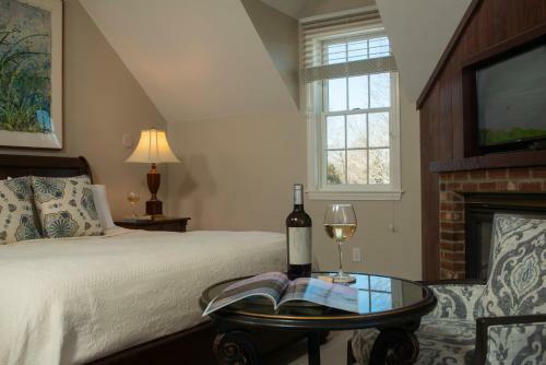 Bed & Breakfast Liberty Hill Inn