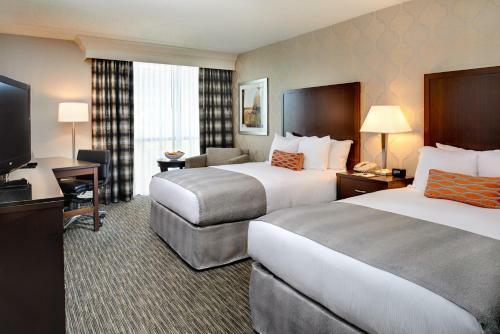 Hotel Doubletree By Hilton Dearborn