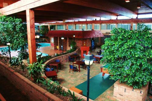 Hotel Alpine Lodge
