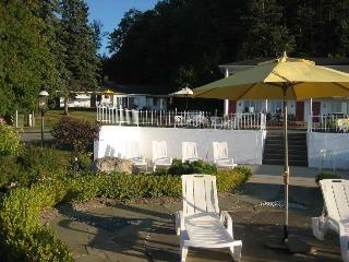 Posada Bay Inn Of Petoskey