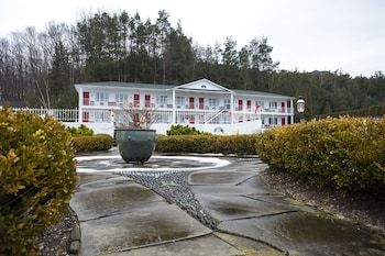 Posada Bay Inn Of Petoskey