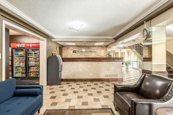 Magnuson Hotel Detroit Airport