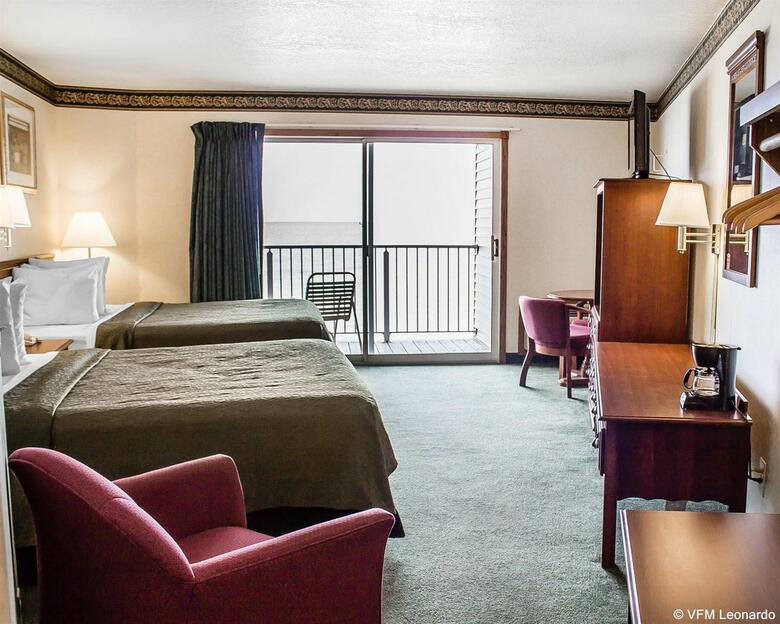 Hotel Quality Inn Lakefront