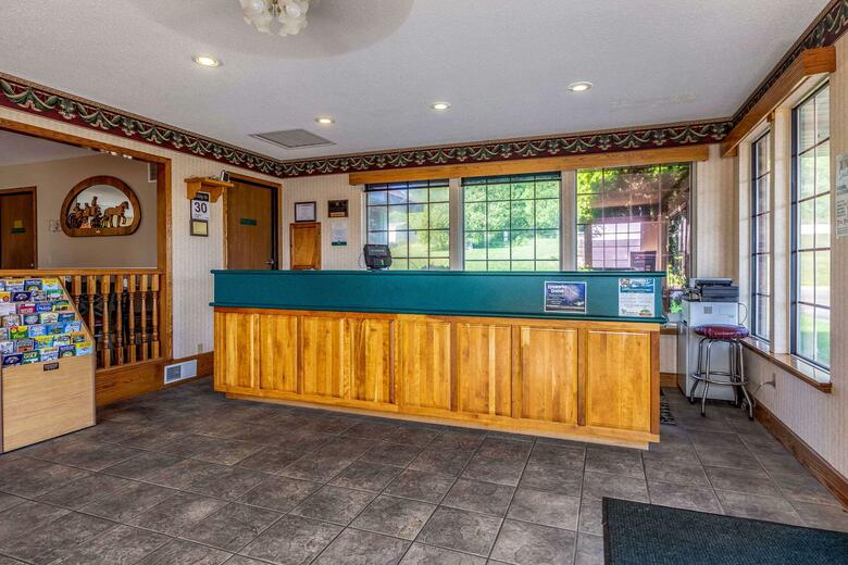 Hotel Quality Inn Lakefront