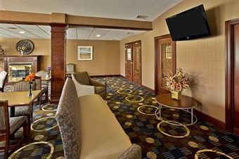 Holiday Inn Express Hotel & Suites Woodhaven