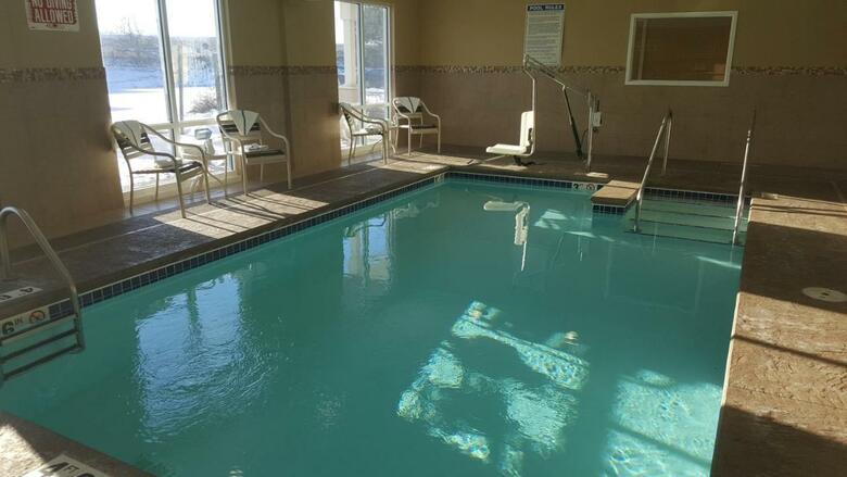 Hotel Americinn & Suites Burnsville