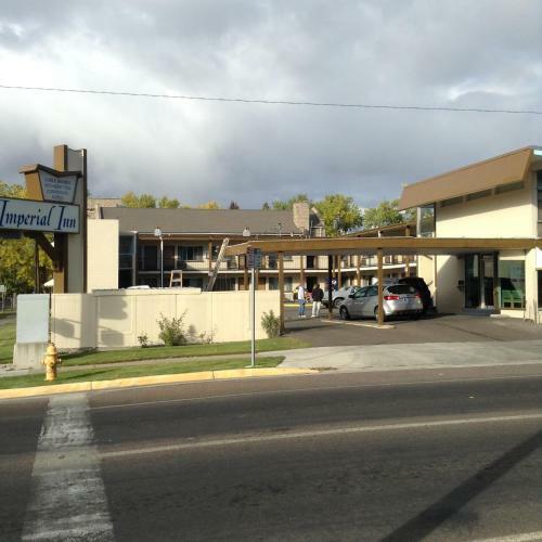 Motel Imperial Inn