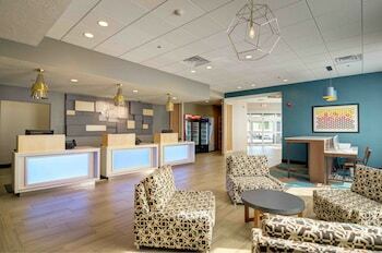 Holiday Inn Express Hotel & Suites North Platte