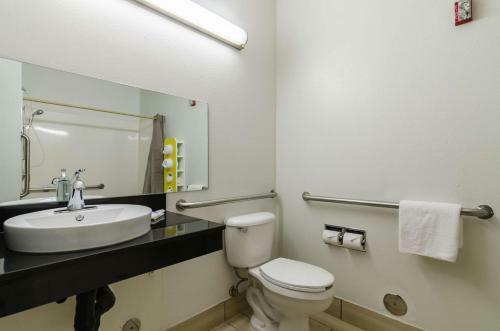 Motel 6 Lincoln
