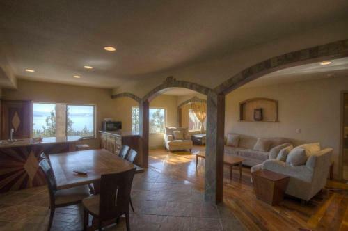 Tyner Way Holiday Home
