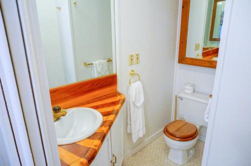 Zephyr Cove Cabin