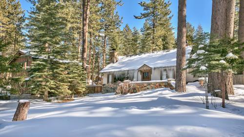 Zephyr Cove Cabin