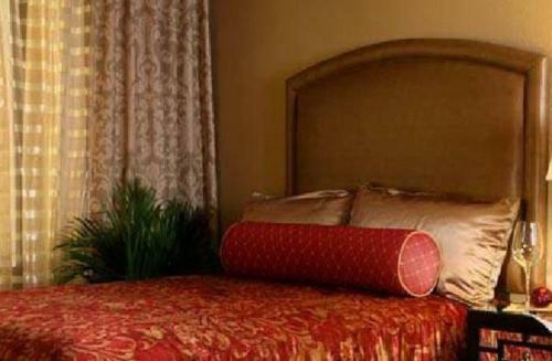 Aparthotel Jockey Club Suites