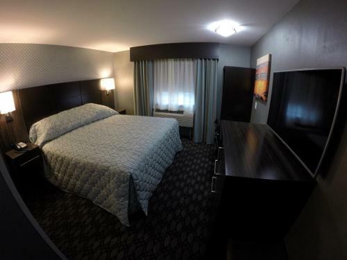 Hotel Red Carpet Inn Elmwood