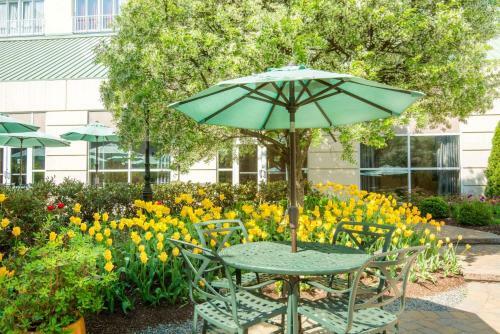 Wyndham Hamilton Park Hotel & Conference Center
