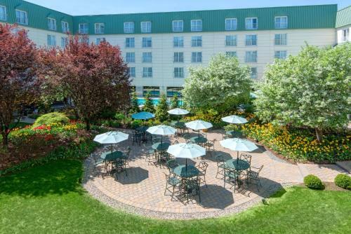 Wyndham Hamilton Park Hotel & Conference Center