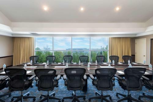 Wyndham Hamilton Park Hotel & Conference Center