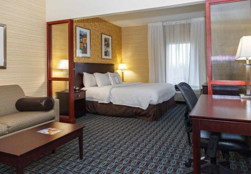 Hotel Fairfield Inn & Suites Somerset