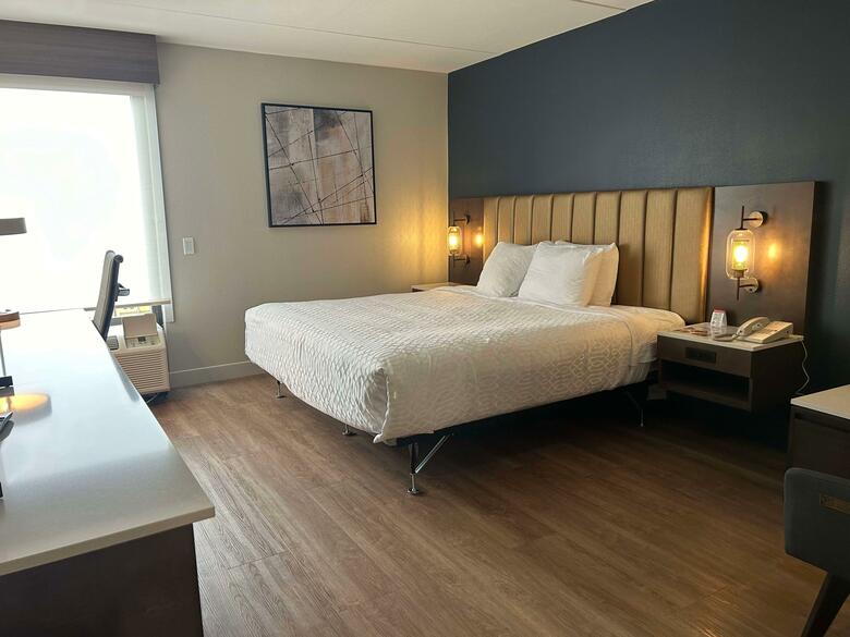 Hotel Meadowlands River Inn