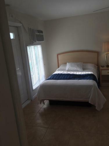 Blue Diamond Motel