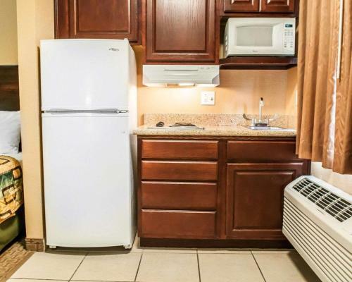 Suburban Extended Stay Hotel Alamogordo