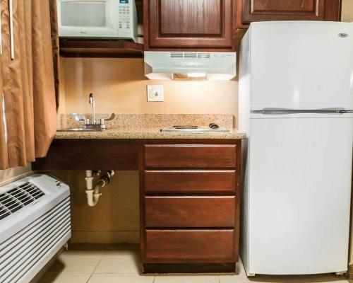 Suburban Extended Stay Hotel Alamogordo