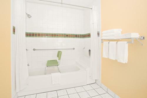 Hotel Days Inn & Suites Red Rock-gallup